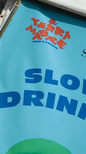 Terra Madre Asia Pacific was proud to host the first ever Slow Drinks program, a movement reshaping the way we think about beverages. Over 50 Slow Food presenters made up of farmers, Indigenous brewers, tea growers, mixologists, cultural bearers, and academics from 12 countries across Asia-Pacific and beyond shared their wisdom, their traditions and their beverages via Talk & Toast workshops, Masterclasses, panels and Sunset Sip sessions. From bir pletok to lambanog to eraw to awa bancha tea, Sl