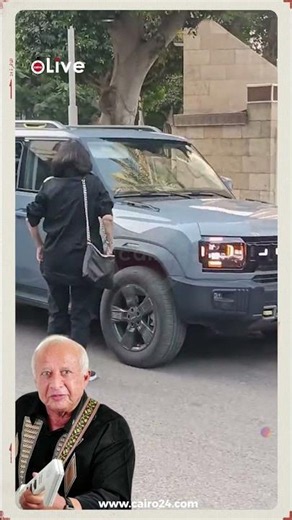 إسعاد يونس تؤدي واجب العزاء في الموسيقار هاني شنودة بكنيسة المرعشلي