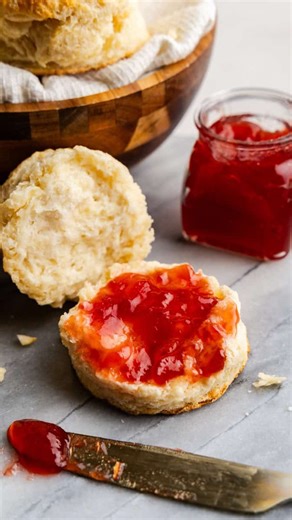 The Stay At Home Chef on Instagram: "This fool-proof homemade biscuit recipe is easy to make and requires just 6 ingredients to create perfectly flaky biscuits every time. → Comment “Recipe” to have the link sent right to your DMs 🔗 Or visit https://thestayathomechef.com/old-fashioned-biscuits/ #biscuits #cooking #cookingtutorial #foodie #biscuit"