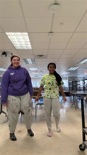 Work Day Was Such A Success With My Girl @A.K.L.I.L #thelittlemermaid #hotmess #wearethebestmermaids #yayaya #theaterkids