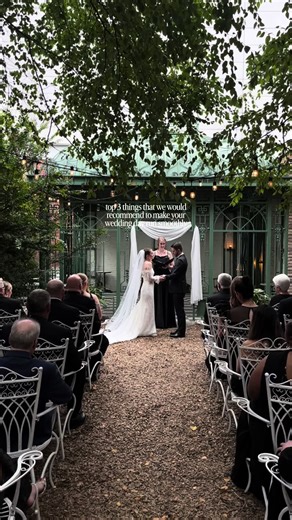 After 15 years of photographing weddings, we've learned a lot over the years and what makes a wedding day flow. It's definitely not about perfection (spoiler: no such thing exists!) It's about the preparation that gives you freedom to be present. Here are the top 3 things that make the biggest difference: 1. A realistic timeline with cushion time built in. Things often take longer than you might originally anticipate, and that's completely okay! We're big believers in giving yourself space to en