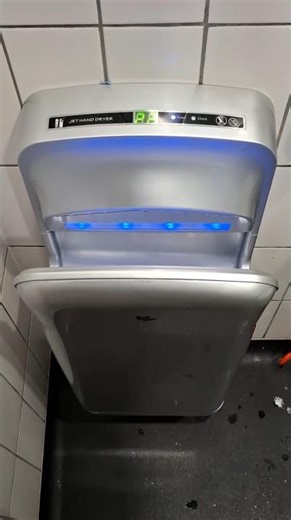 Kuaierte K2201 hand dryer Sensor & Digital Display Glitch (Read Description)