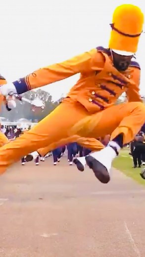Marching Trend on Instagram: "🔥 Alcorn State University Marching Band 💂🏽‍♂️#Drummajors 2023 🥁 #ASU 🎥: Smash Time Productions #drummajors #marchingband #alcornstate #usa #instagram #marching #m #music #marchingmusic #marchingtrend #university #college #schoolband #collegeband #asu #instagood #love #art #trending #trendingreels #drumcorps #majors #leads #band #geek #outdoor"