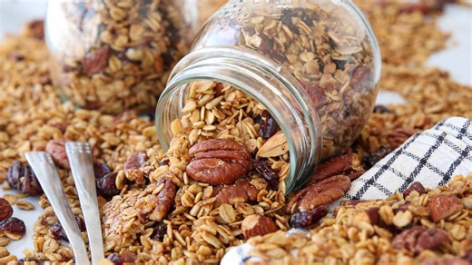The Best Homemade Granola Recipe (With Video)