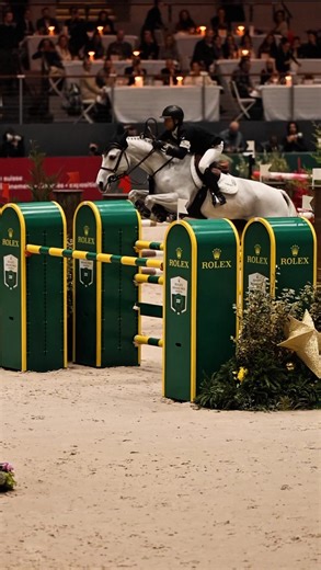 What do you think was the turning point for this victory? 🤔⚡️ Watch these riders fight for every second in the jump-off at the Rolex Grand Prix in Geneva - precision, power, and pure determination in the arena ! In the end, Kent Farrington and Greya stopped the clock as the fastest combination in this thrilling jump-off 🏆🤩 A performance where every stride counted! 📷 Rolex Grand Slam #horsesofinstagram #horse #equestrian #showjumping #rider | Rolex Grand Slam of Show Jumping