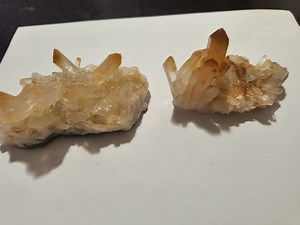 Natural quartz specimens