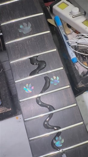 MASS_GUITARTECH on Instagram: "I don’t always oil up fret board (I do actually), but when I do I use the @musicnomadcare Fretboard F-One oil! Preventable maintenance is always cheaper! Keep your wood from cracking! #hydrate #wood #paws #inlays #rawr"