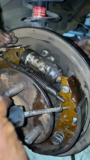 Spring fitting in a simple way! | Upgraded Mechanic