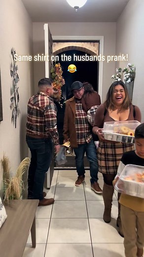 FRIENDSGIVING Same shirt prank on the husbands.. was a success 😂💀! They loved it 😂😂 #Friendsgiving #Prank #Sameshirtprank #mexicantiktok