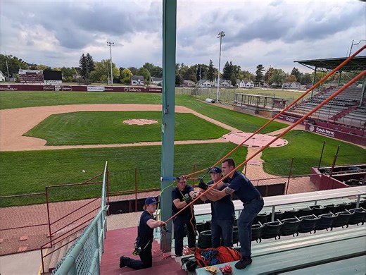 Thank you for allowing me to join you throughout 2025 in education and training! It was a great year! @followers @topfans HEN Nozzles Seek Thermal Bullard Emergency Responder #firefightertraining #firetraining #HENNozzles #HENArmy | Firefighter Training, Development, and Coaching