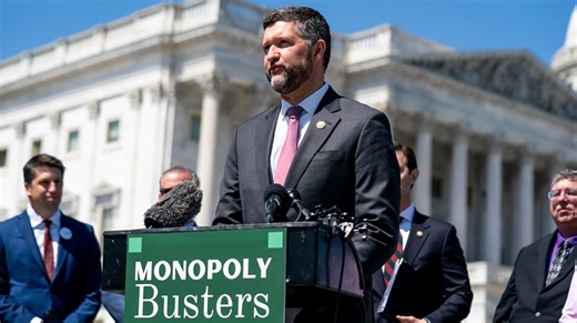 Dem rep: Trump not responding to questions on servicemembers killed is ‘pathetic’