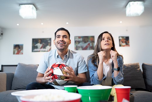 1.4K views · 318 reactions | ¡Cable Visión Perú se renueva para ti! ♥ ¡Te traemos la mejor Tecnología de internet con Fibra óptica y más de 90 canales en HD para que puedas disfrutar del entretenimiento más variado y navegues a una velocidad increíble! ✅ Aprovecha las increíbles promociones que tenemos para ti. ¡Descúbrelas ahora!  ♥ #cableHD #internet | Cable Visión Perú | Facebook