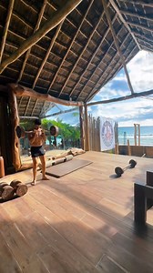 El gym perfecto sí existe… y está en Tulum 😎⁣ ⁣ ¿Ya conoces el Tulum Jungle Gym? Este rústico gimnasio al aire libre hará que no te quieras perder ningún #workout, aún durante tus vacaciones. 🏋🏻‍♀️🥥⁣ .⁣⁣⁣⁣ .⁣⁣⁣⁣ .⁣⁣⁣⁣ The perfect gym does exist... and it's in #Tulum 😎⁣ ⁣ Have you heard about Tulum Jungle Gym? This rustic outdoor #gym will make you never want to miss a workout, even during your #vacation. 🏋🏻‍♀️🥥⁣ ⁣ ⁣ ⁣ IG: lourdes.bover⁣ ⁣⁣ ⁣⁣⁣ ⁣⁣⁣⁣⁣⁣⁣ #CaribeMexicano #MexicanCaribbean ⁣⁣