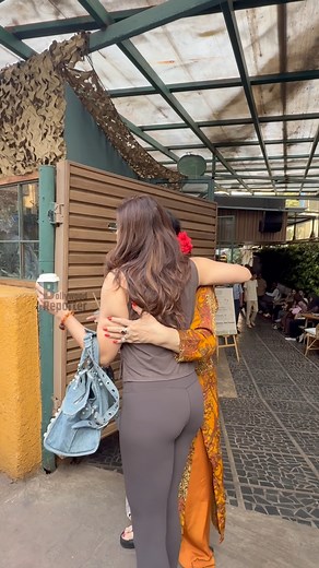 141K views · 616 reactions | Shilpa Shetty, Shamita Shetty with Mom Spotted at Andheri, Heli Daruwala Spotted at Andheri #shilpashetty #ShamitaShetty #HeliDaruwala #fashion #fblifestyle | Bollywood Reporter | Facebook