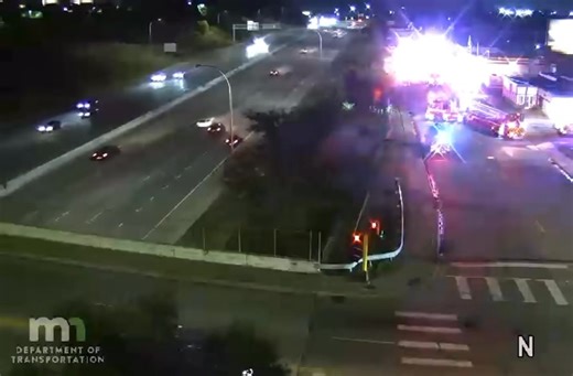 Minneapolis: Structure fire reported at commercial building on the 3200 block of Washington Ave N, MFD says that evacuated multiple people from the basement, bulk of fire out now, nobody hurt. | Limitless Media