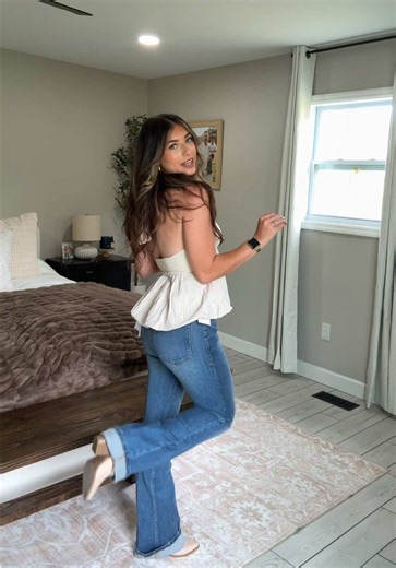 Apricot Bubble Top Size Small – New Summer Outfit Idea