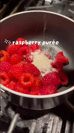raspberry purée! recipe in description #raspberry #recipe #easy #fyp