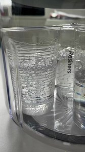 54K views · 980 reactions | New youtube tutorial is out! This time I teach you how to use hot glue gun in fluidart in creative way. Full step by step with other interesting info about resin is on my youtube Mii paintings (you can find it in my the comment below). #enjoy #fluidart #acrylic #acrylicpainting #fluidpainting #fluidartist #artist #love @resiners_official | Mii.paintings | Facebook