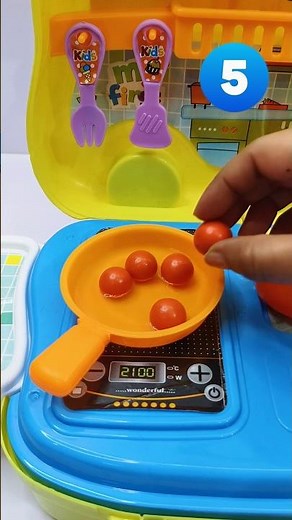 🥔 Count Potatoes | One Potato, Two Potatoes | Toy Kitchen #counting #toddlerlearning #shorts