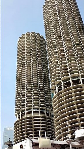 Chicago Marina Towers Car Stunt
