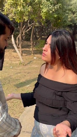 Bola kuch na mere samne#trending#viralvideo#love#shortsviral#coupledialouge#ytshortsvideo