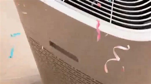 解锁斯帝沃净化器，实时显示TVOC数值洞察污染状况