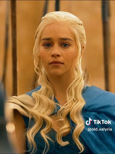 Daenerys Frees the Unsullied | Game of Thrones Scenes