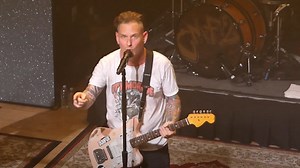 Watch: COREY TAYLOR Performs In San Diego During Summer/Fall 2023 Tour