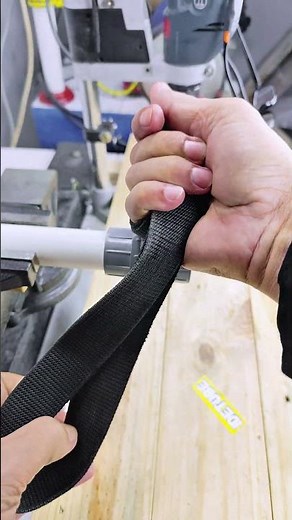 Easy Way to Loosen Stuck Pipe Threads #lifehacks #tips #plumbing