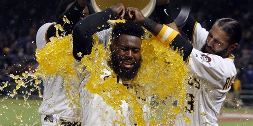 Harrison, 2-time All-Star for Pirates, announces retirement