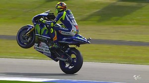#MotoGP yamahamotogp's Valentino Rossi VR46 Official shows you how it's done! Watch today's #DutchGP slow motion video: http://bit.ly/RossiSlomoNEDf | MotoGP