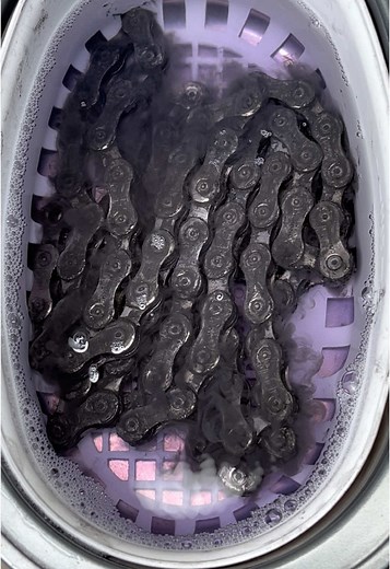 Essential Chain Cleaning Tips for Your Bicycle