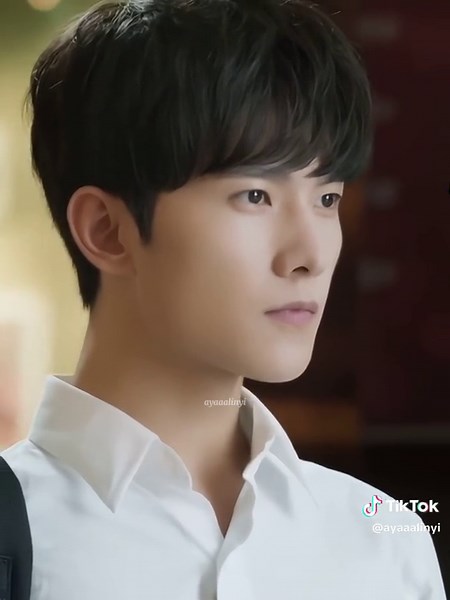 diajak main dong jangan cuma diliatin aja🫣 🎬: Love o2o Cast: Yang Yang, Zheng Shuang #fyp #drachin #dramachina #fypシ