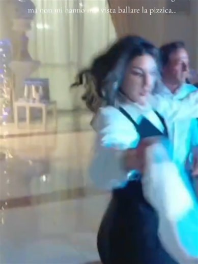 Balla la Pizzica: Ritmo e Passione Salentina