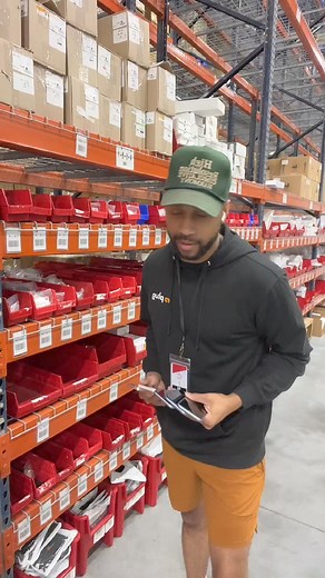 152K views · 1.5K reactions | Which tech are you copping? | Plug - Shop Tech | Facebook