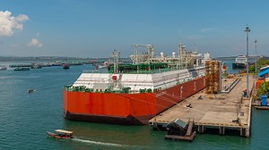 Rigassificatori: cosa sono, a cosa servono, come funzionano e che impatto ambientale hanno