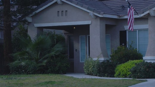 Northwest Bakersfield neighborhood rattled after woman is killed