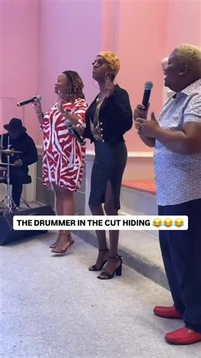 The Musicians Corner Official on Instagram: "DRUMMER SMACKING THO 😂😂🔥🔥🔥. #fyp #viral #mixmatchedforchrist #comedy #musicians"
