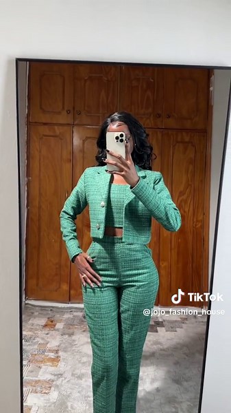 Jojo Fashion House (@jojo_fashion_house)’s videos with End of Beginning - Djo