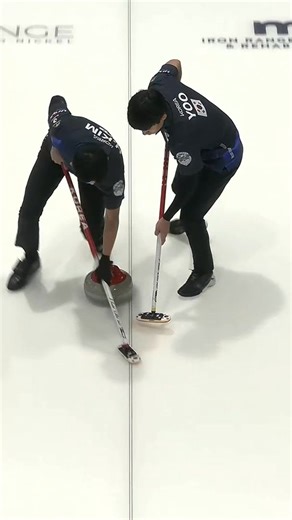 Korea 🇰🇷 are under pressure, but Kim Soo-Hyuk makes a great shot for two and we're level at the break. 👀 Watch all games live on The Curling Channel! https://curlingchannel.tv #curling #PCCC #korea | World Curling