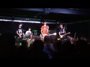 chapter 13 bristol gig ~ mums pov {whole stage}