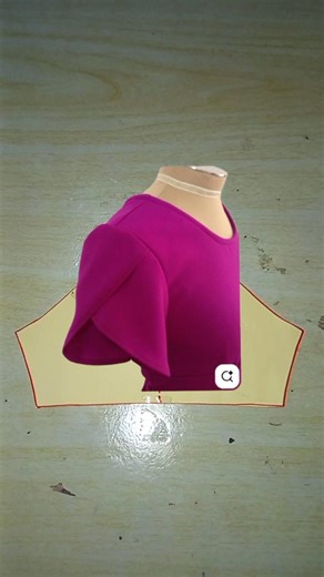 Tulip's sleeves pattern #sewing #shortvideo #sewingtutorial #sleevesdesign #sewingtips #shorts