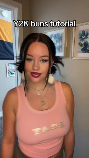 Y2K Twisted Bun Hair Tutorial