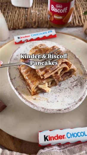 BISCOFF & KINDER PANCAKES 🥰🥰 Two of my favourite things… so obviously I had to combine them 🤍 Warm pancakes, Biscoff spread, melty Kinder chocolate = unreal. You can make your own pancakes or use shop-bought. Heat them in a pan, spread Biscoff over half, fold, add Kinder and roll up. Stack them, drizzle with extra Biscoff and finish with a dusting of icing sugar. Honestly… elite sweet treat 🥹🤍 #pancakes #biscoff #kinder #pancakeideas #pancakerolls | chloeandleox