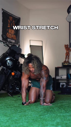18K views · 457 reactions | Perfect stretch routine. ⚡️ 30s. to 1m. of each. ⏰ #RestDay #Stretch #Mobility #Recovery #Fitness #Wellness #Athlete | Stacey Ervin Jr. | Facebook