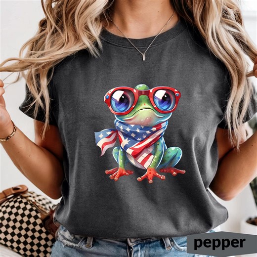 Comfort Colors American Flag Frog T-shirt, Patriotic Frog Tee, America 250 Top - Etsy