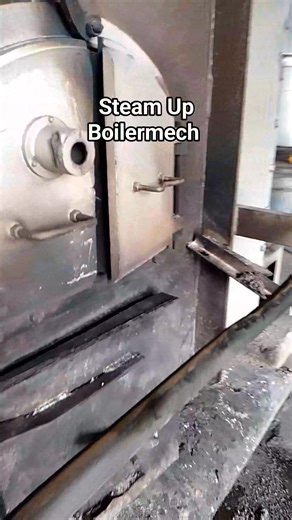 🔥Steam Up Boiler adalah proses awal pemanasan boiler dari kondisi "dingin" (cold start) hingga mulai menghasilkan uap (steam) dengan tekanan dan temperatur yang diinginkan secara bertahap dan aman. ➡️Tujuan utamanya adalah untuk: ✅Menaikkan temperatur dan tekanan boiler secara perlahan, agar material logam (drum, pipa, dan sambungan las) bisa menyesuaikan diri dengan pemuaian panas. ✅Mencegah terjadinya thermal shock, yaitu kerusakan akibat perbedaan suhu yang terlalu cepat antara air dan logam