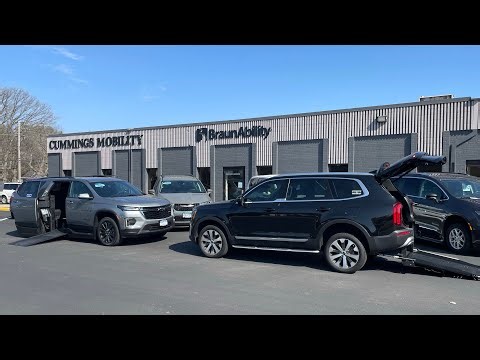 Kia Telluride vs Chevy Traverse - Battle For Top Wheelchair Accessible SUV