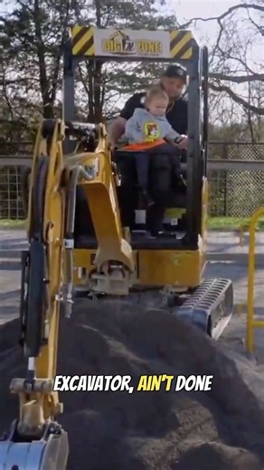 Excavator Fun: Digging & Singing with Bubsy!