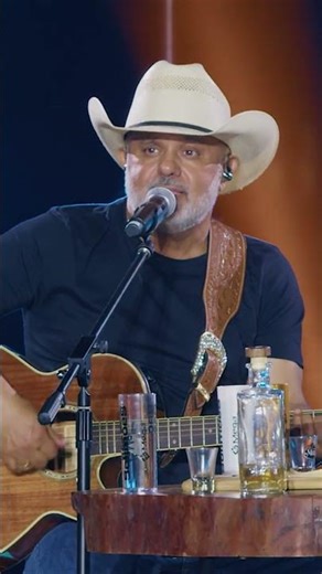 Estamos no TOP 50 de áudios em alta, continue usando a música nos seus vídeos e fotos.